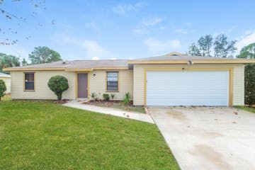 962 Serenade St NW Palm Bay, FL 32907